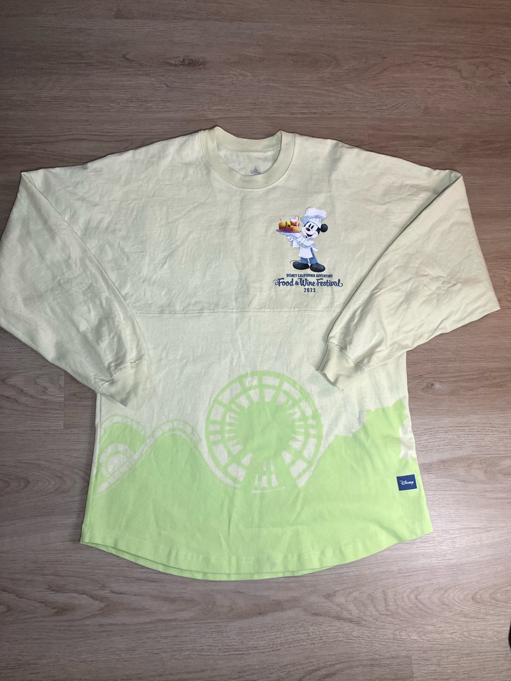 Disney Parks Food & Wine Festival 2023 Spirit Jersey Lime Green Mickey Sz Small